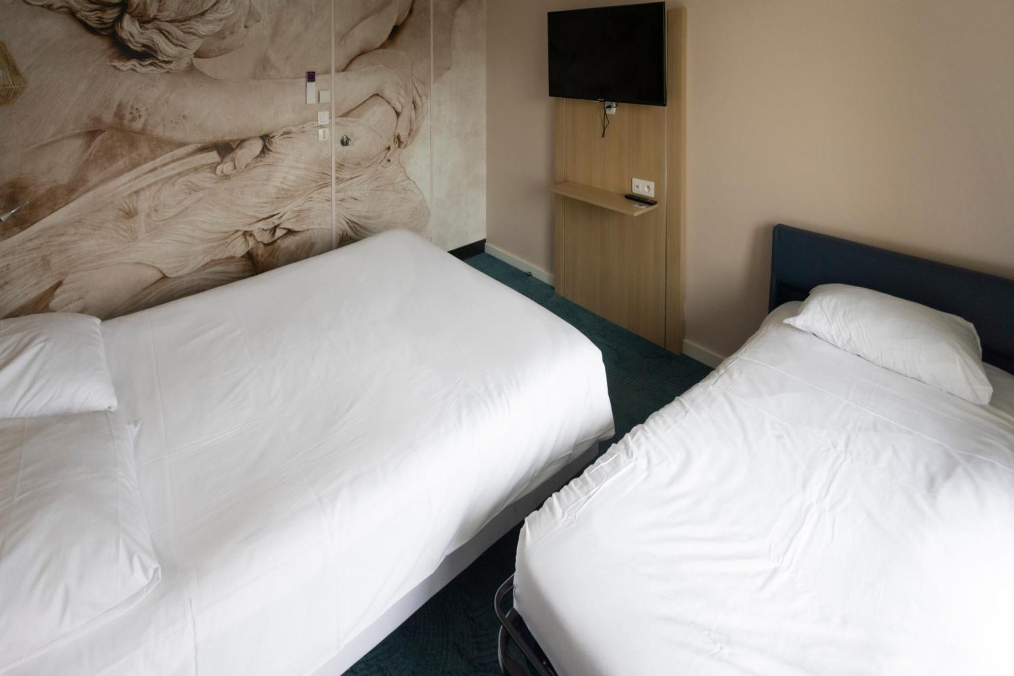 Ibis Styles Chinon Otel Dış mekan fotoğraf
